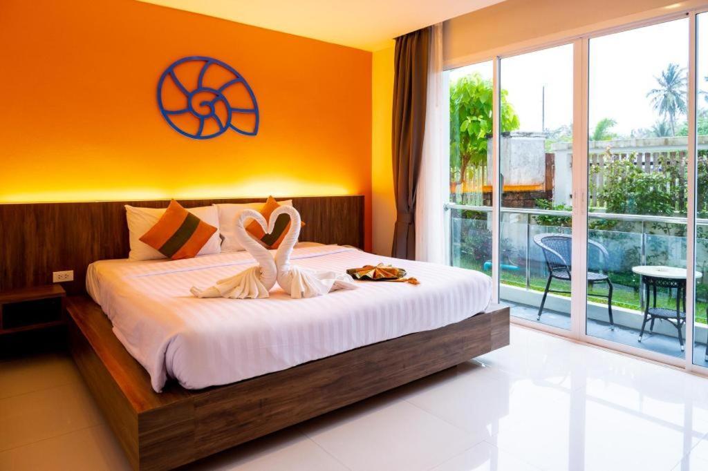 Dipantai Boutique Beach Resort Patong Luaran gambar