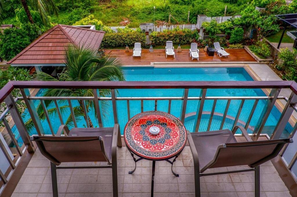 Dipantai Boutique Beach Resort Patong Luaran gambar