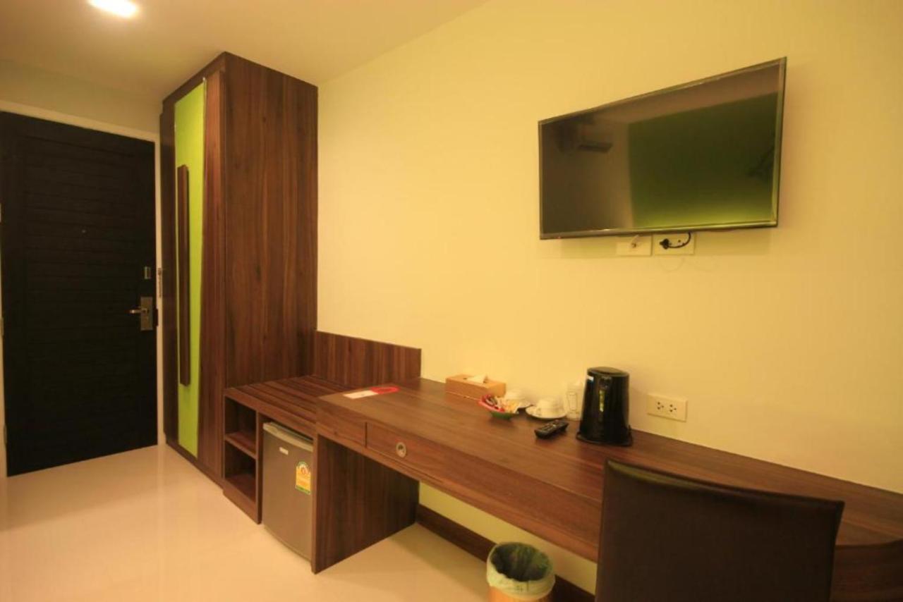 Dipantai Boutique Beach Resort Patong Luaran gambar