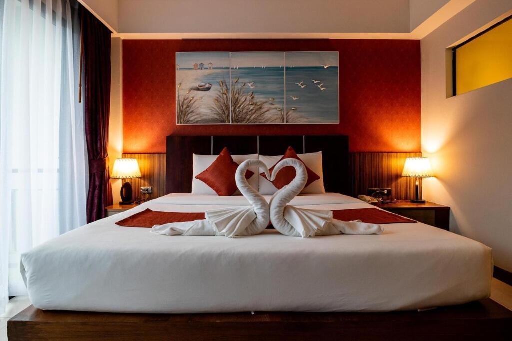 Dipantai Boutique Beach Resort Patong Luaran gambar