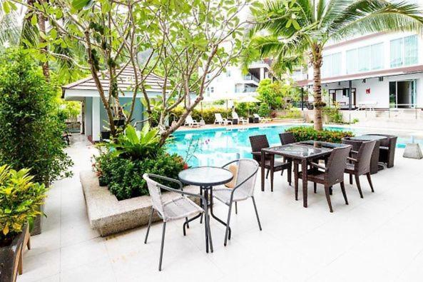 Dipantai Boutique Beach Resort Patong Luaran gambar