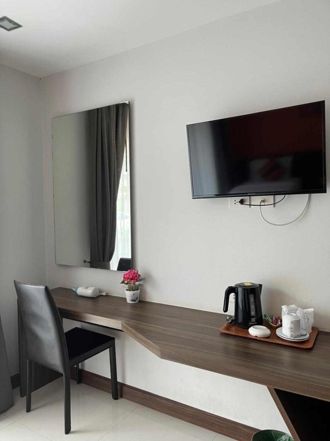 Dipantai Boutique Beach Resort Patong Luaran gambar